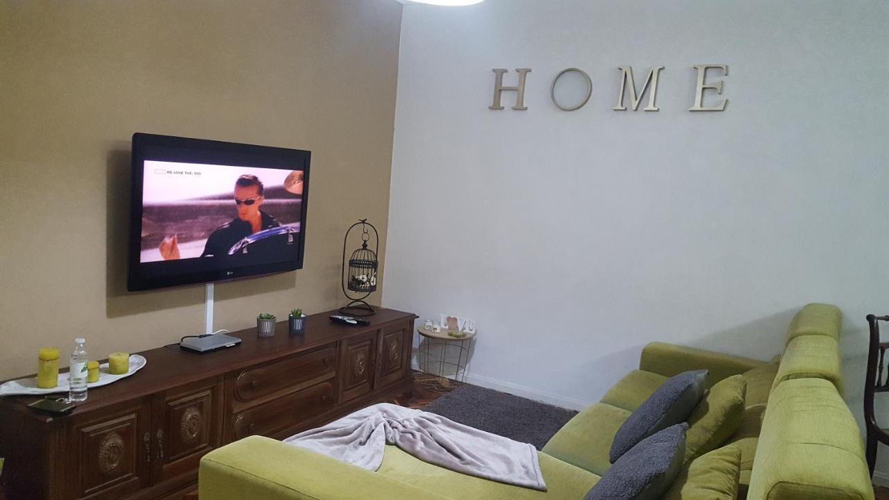 Hope House Azores ปอนตาเดลกาดา ภายนอก รูปภาพ