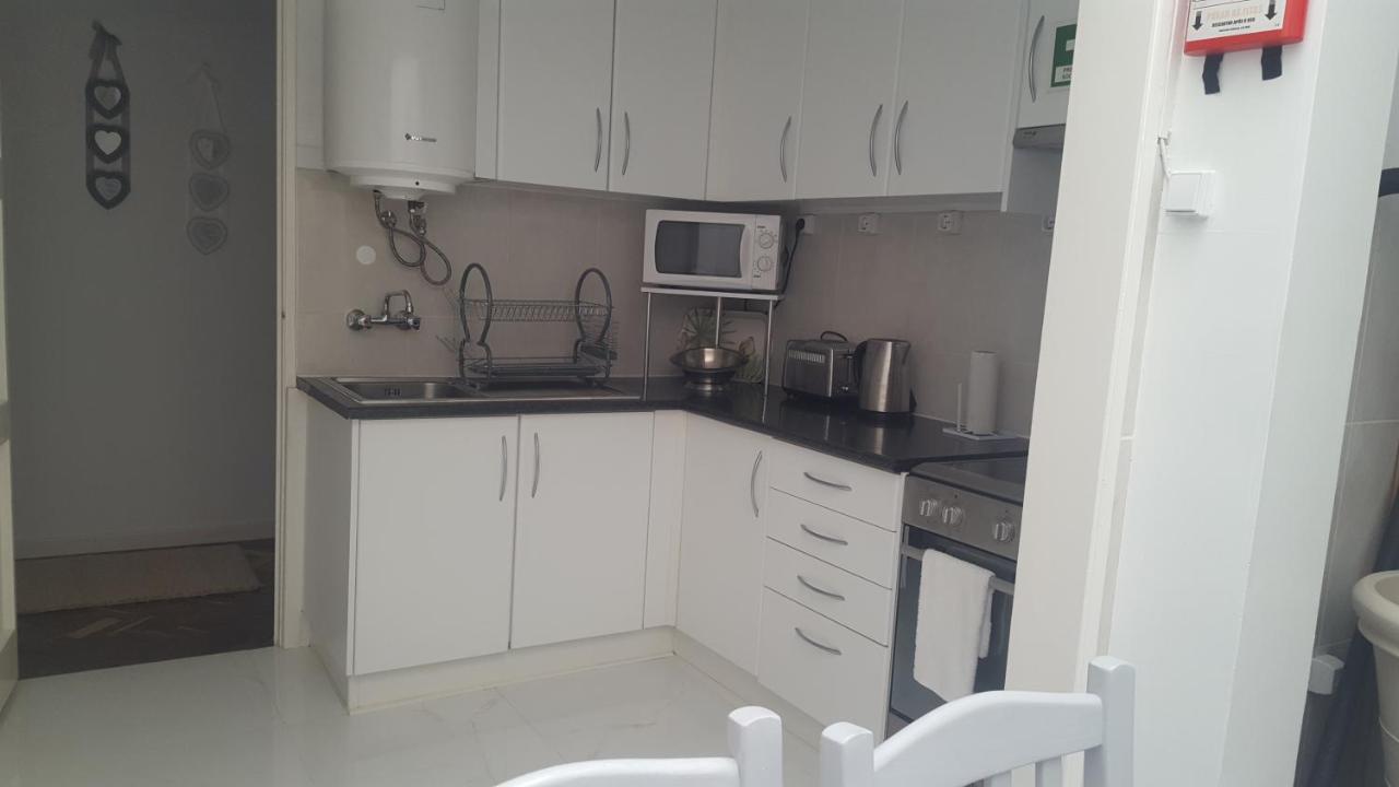Hope House Azores ปอนตาเดลกาดา ภายนอก รูปภาพ